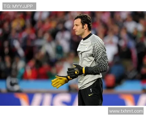 《探秘世界足球门将新星他如何成为顶级守门员的传奇》